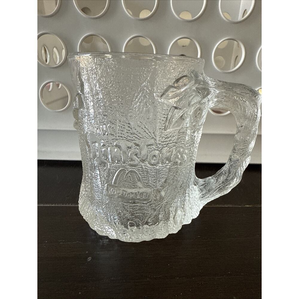 Vintage McDonald's 1993 Flintstones Tree Mendous Collectors Mug glass